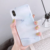Gradient Wave Pattern Phone Case